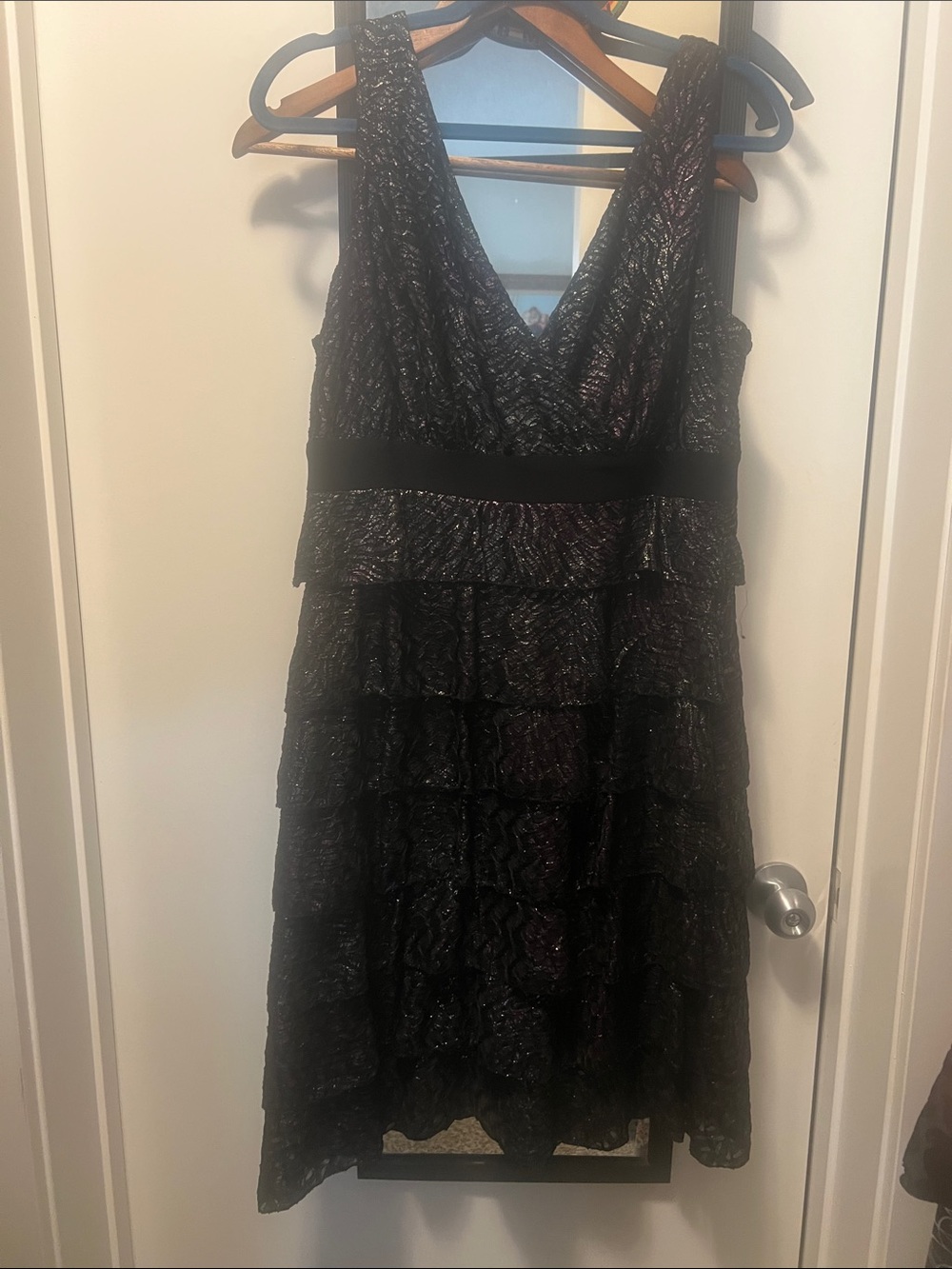 Frank Lyman Design Black Metallic Tiered V-Neck Midi Dress